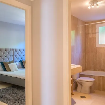Modern 2 Bedroom With Sea View In Elviria Apartmán *
