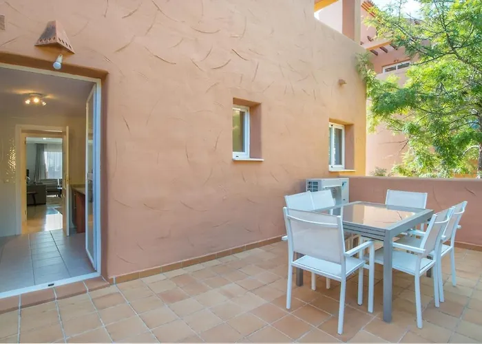 Apartament Modern 2 Bedroom With Sea View In Elviria